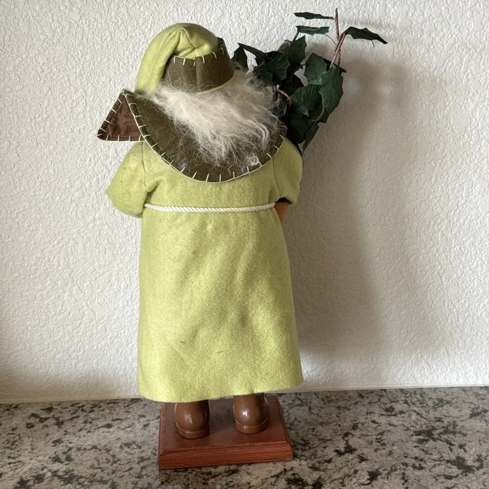 SANTA Christmas Figure Spring Time 21 INCHES TALL Bird Lover Bird Watcher Nature